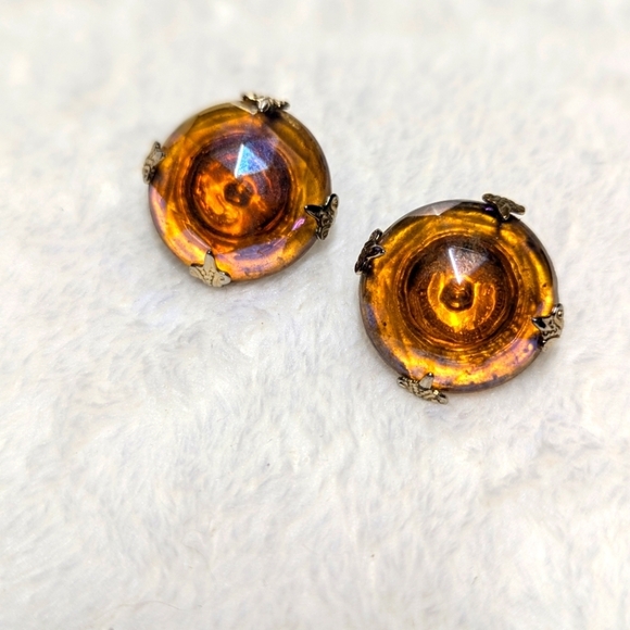 Vintage Vogue Amber Carnival Glass Button Clip Earrings - Picture 3 of 8